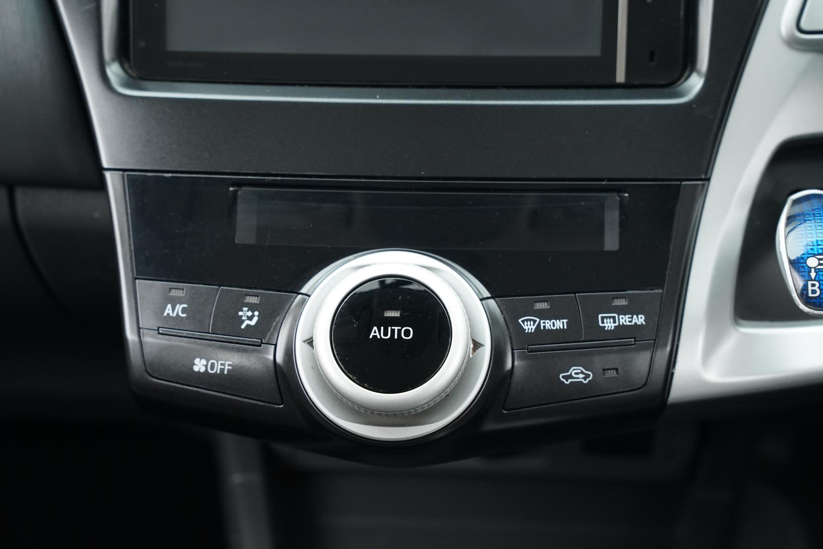 Toyota Prius 1.8 Alpha S 7 Seater