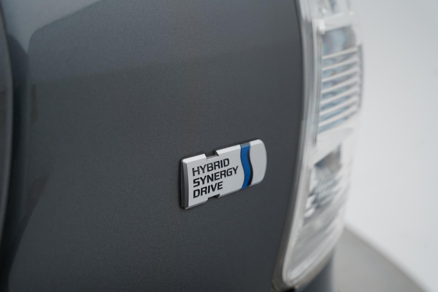 Toyota Prius 1.8 Alpha S 7 Seater