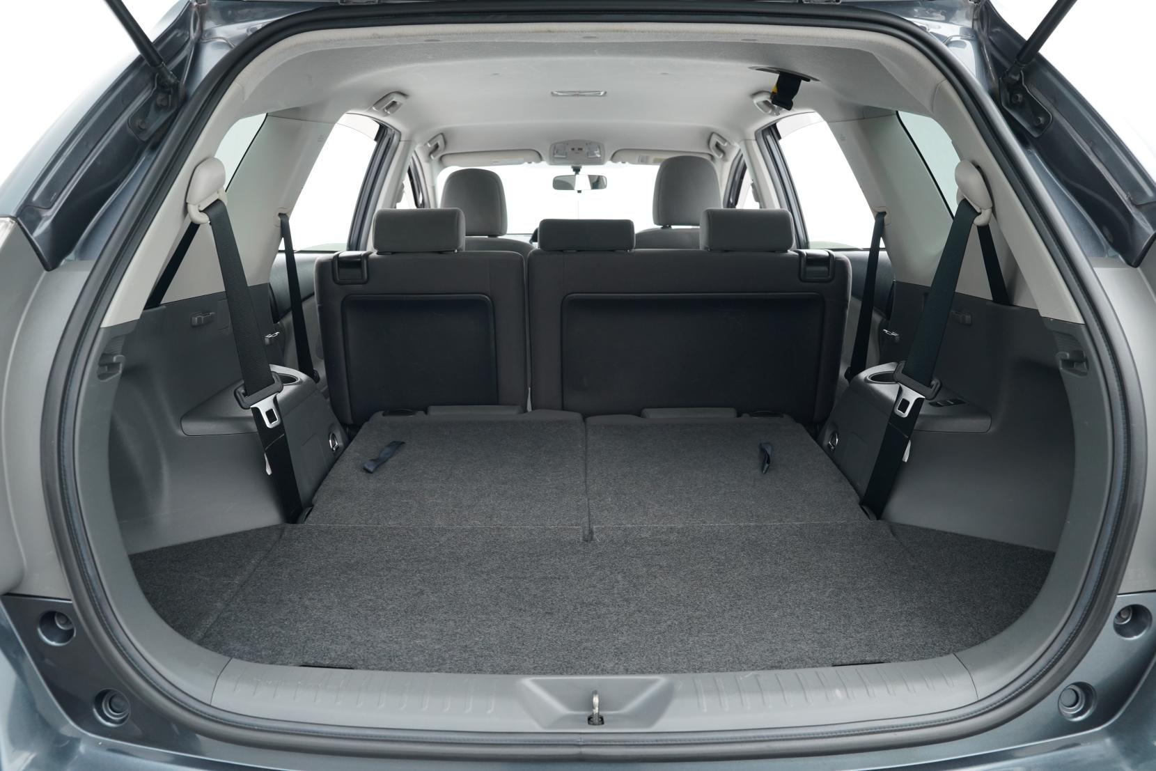 Toyota Prius 1.8 Alpha S 7 Seater