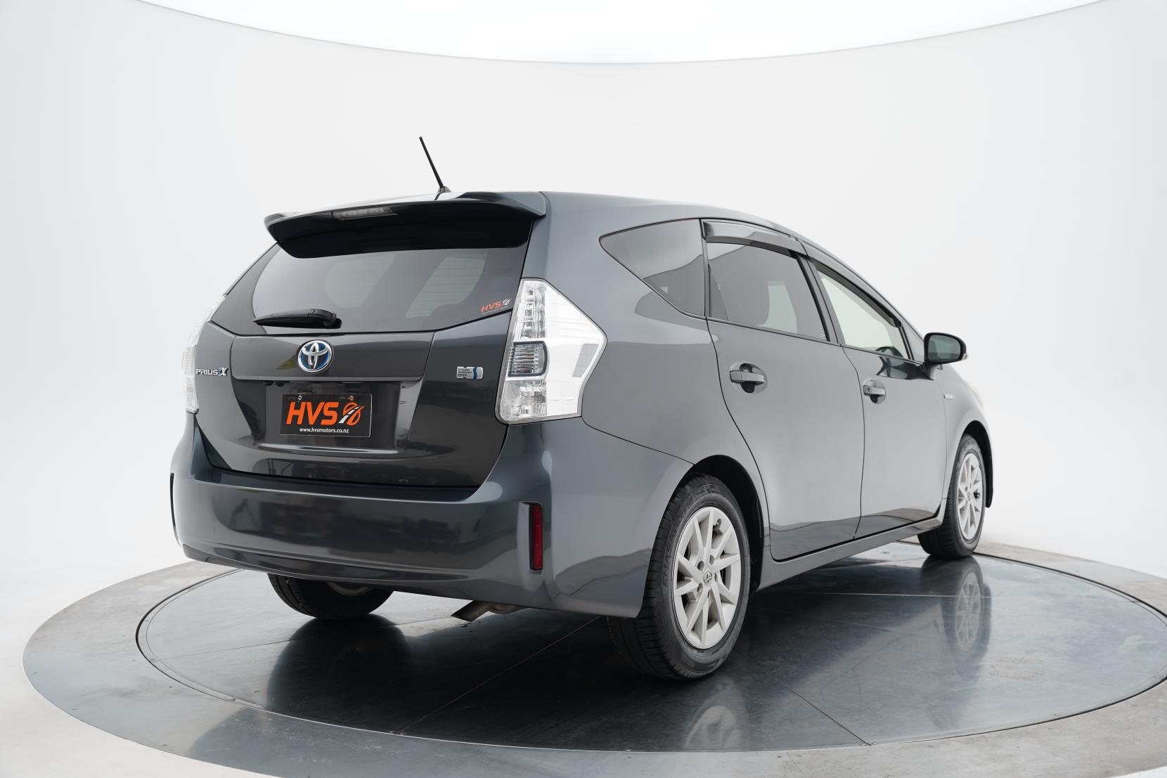 Toyota Prius 1.8 Alpha S 7 Seater