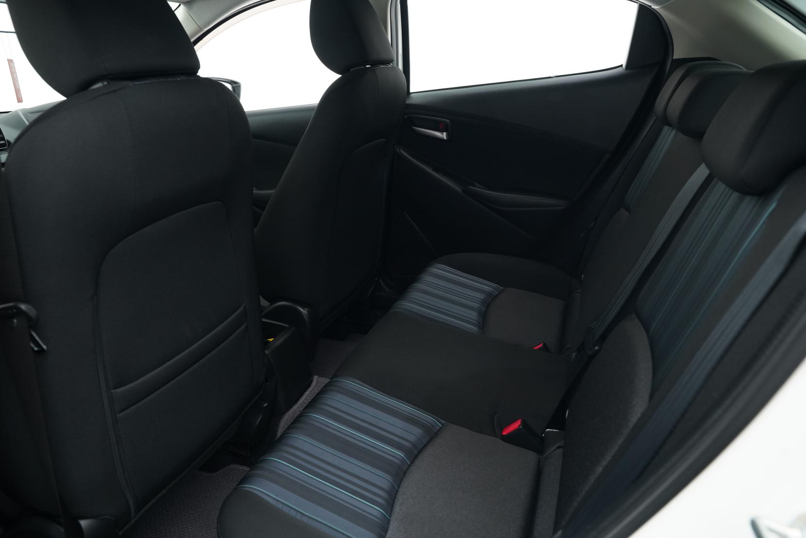 Mazda Demio 1.3 13C