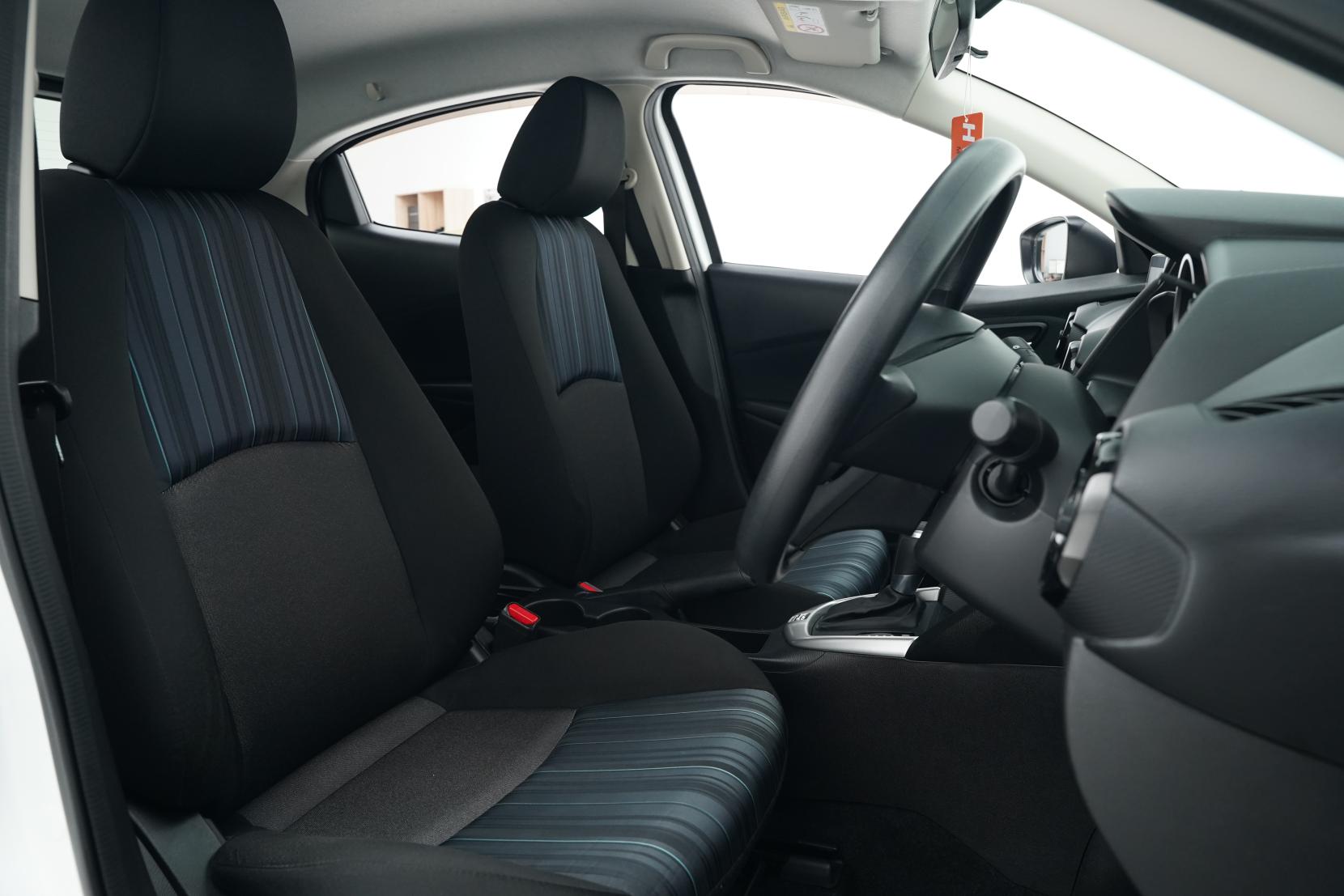 Mazda Demio 1.3 13C