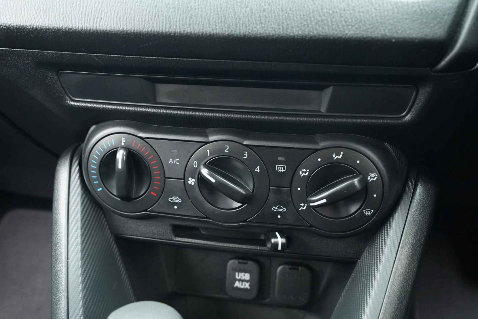 Mazda Demio 1.3 13C