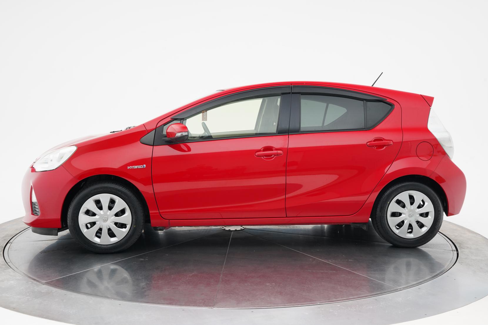 Toyota Aqua 1.5 G PUSH START