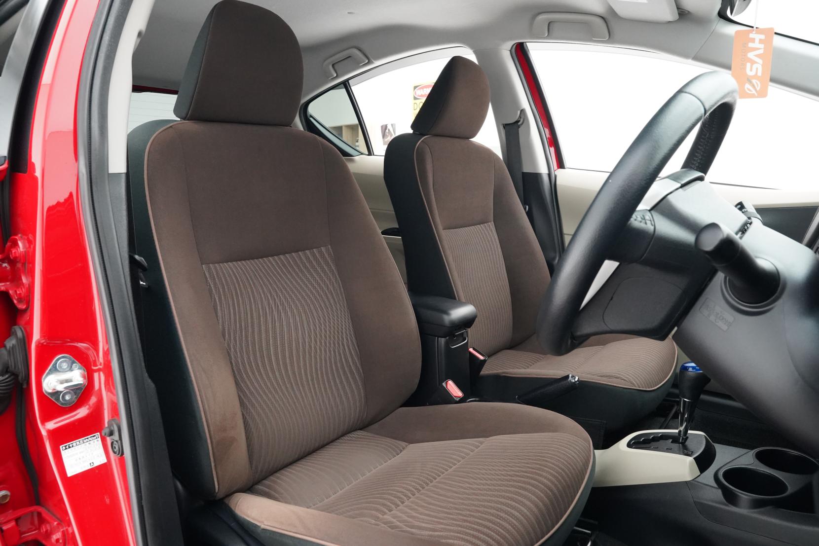 Toyota Aqua 1.5 G PUSH START