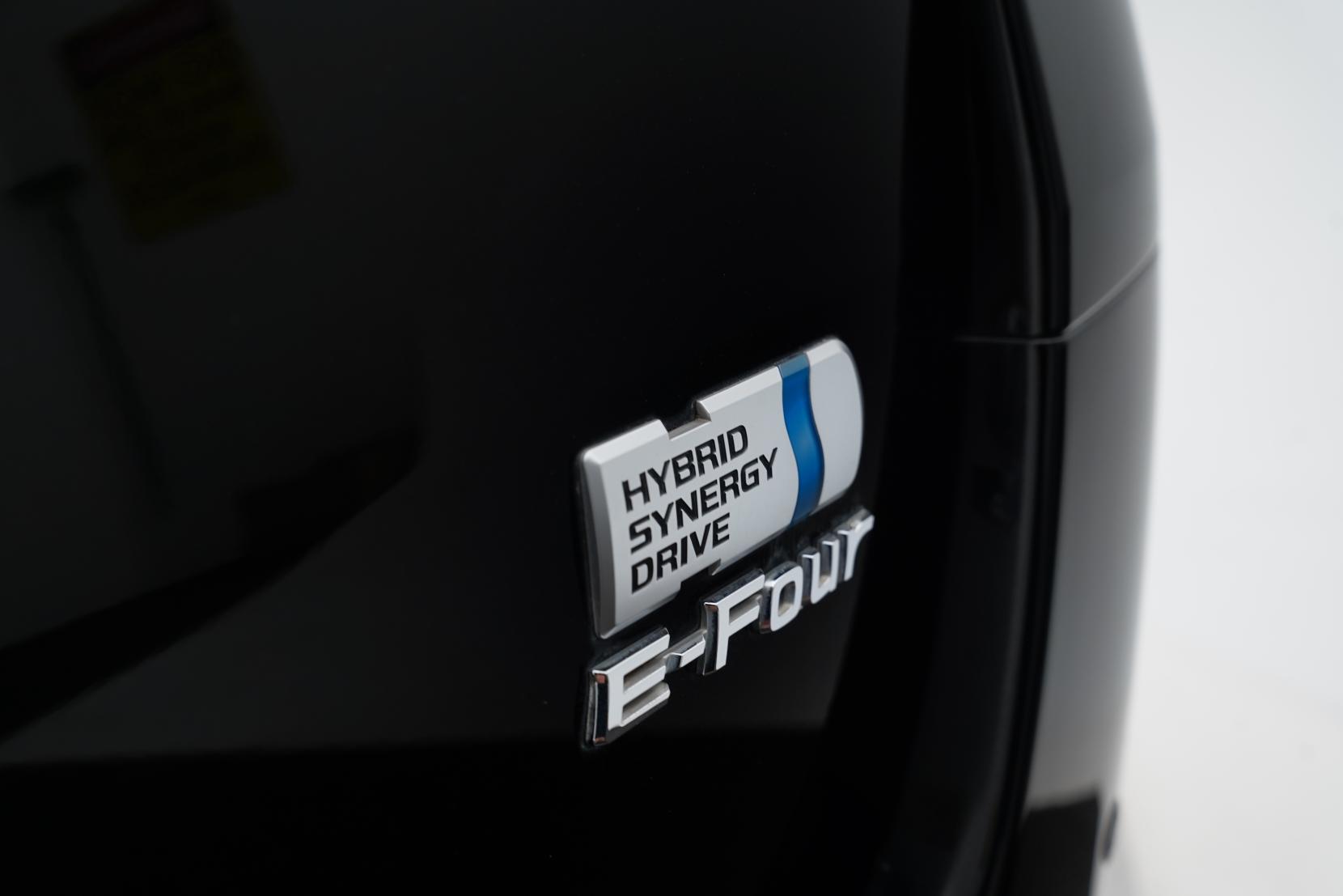 Toyota Vellfire 2.4 HYBRID X 4WD