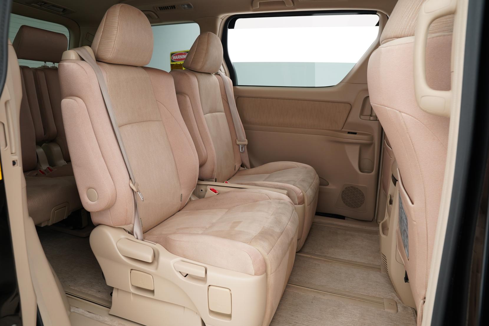 Toyota Vellfire 2.4 HYBRID X 4WD