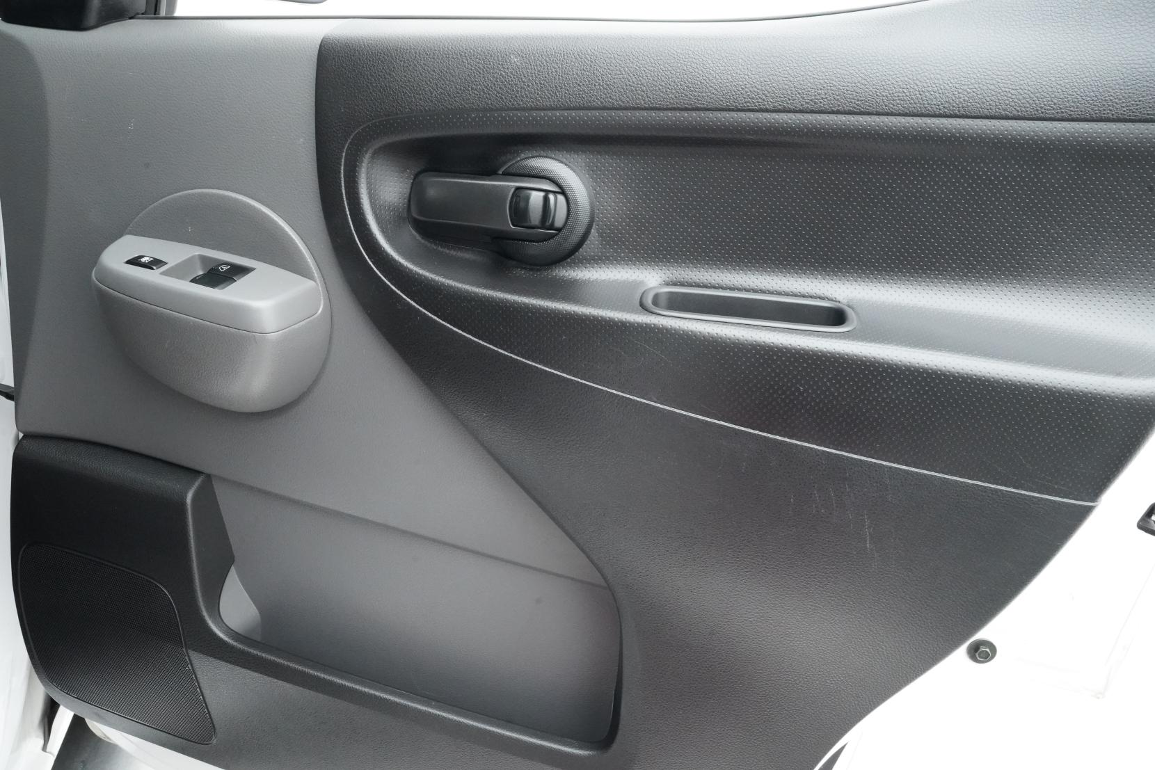 Nissan NV200 VANETTE Model 1.6