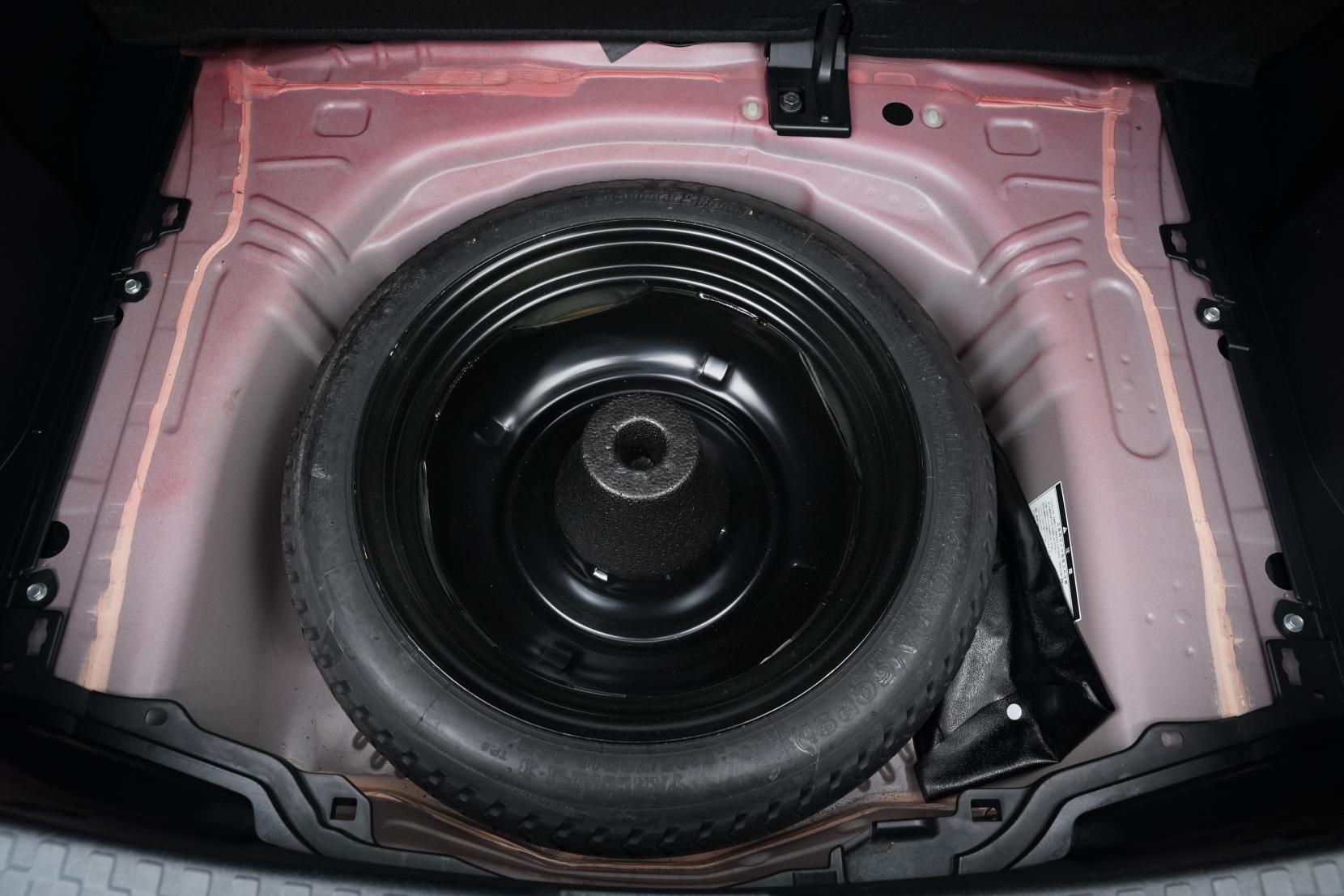 Toyota Aqua 1.5 S Push Start