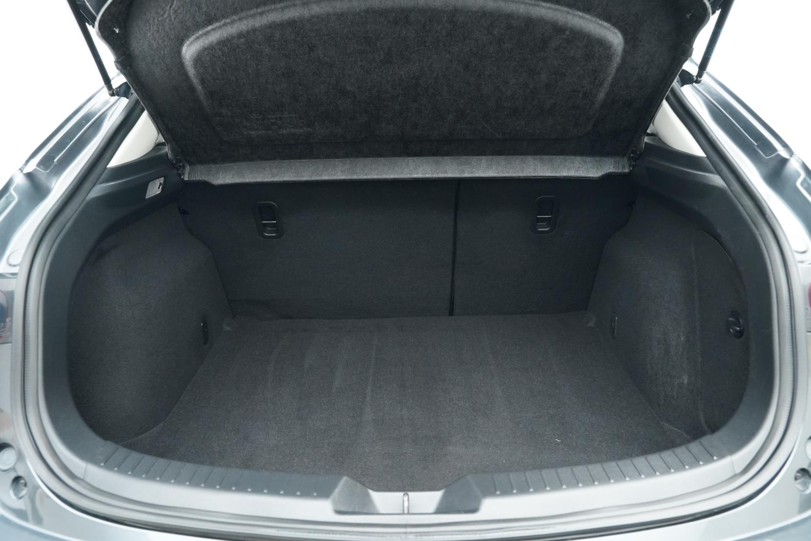 Mazda Axela 2.2 SPORT XD