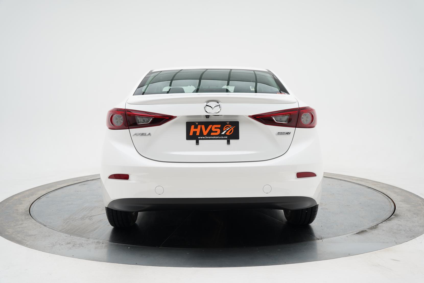 Mazda Axela 2.0 Hybrid S