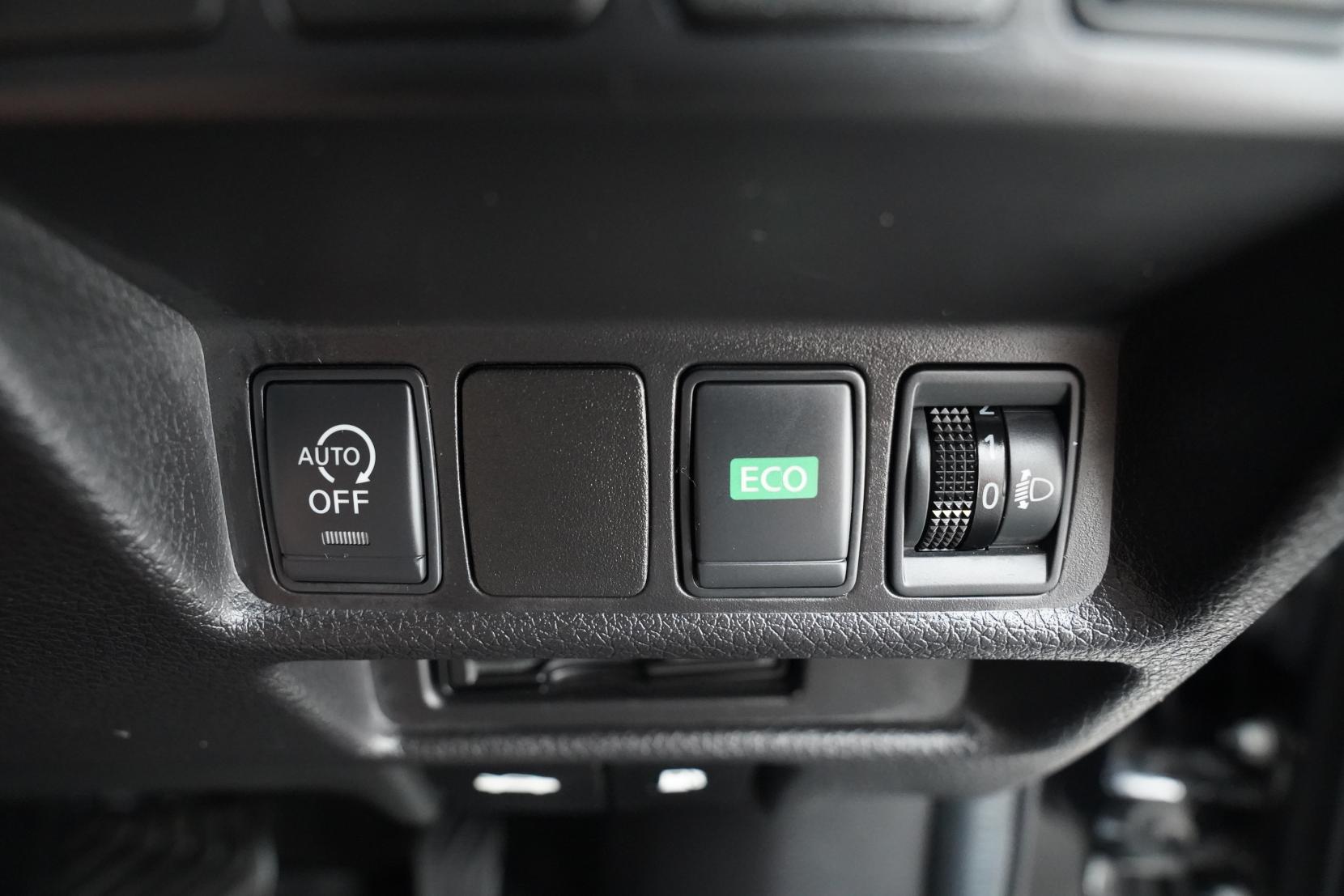 Nissan X-TRAIL 2.0 20X 2WD 7 Seater