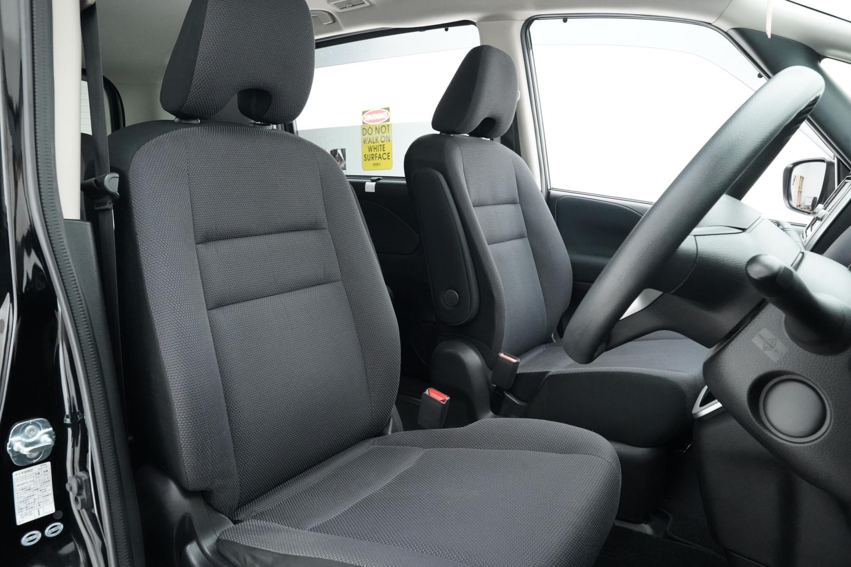 Nissan Serena 2.0 20X S-Hybrid