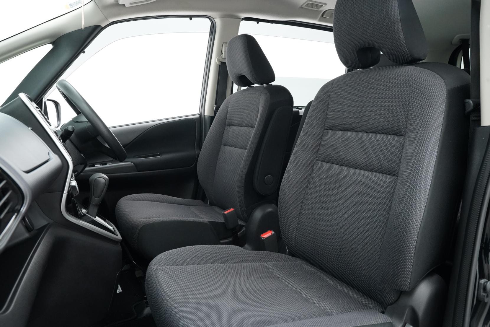 Nissan Serena 2.0 20X S-Hybrid