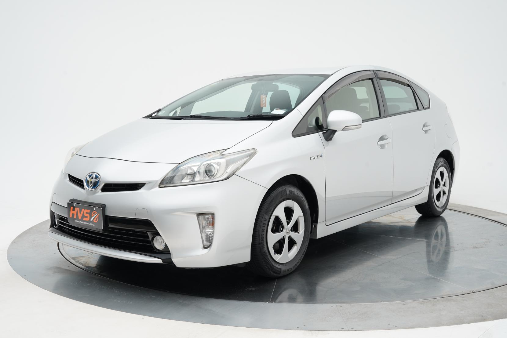 Toyota Prius 1.8 5D S
