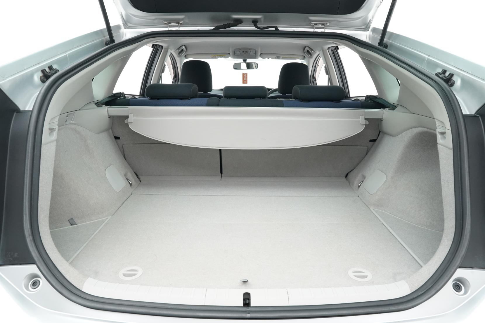 Toyota Prius 1.8 5D S