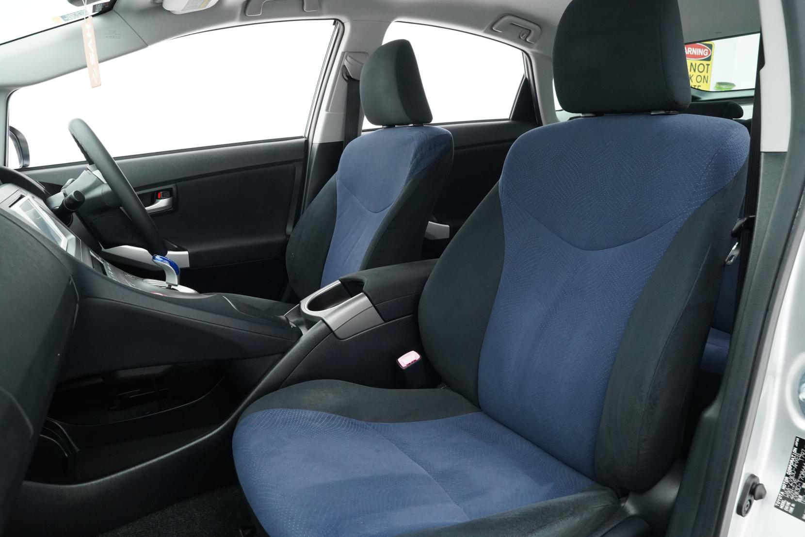 Toyota Prius 1.8 5D S