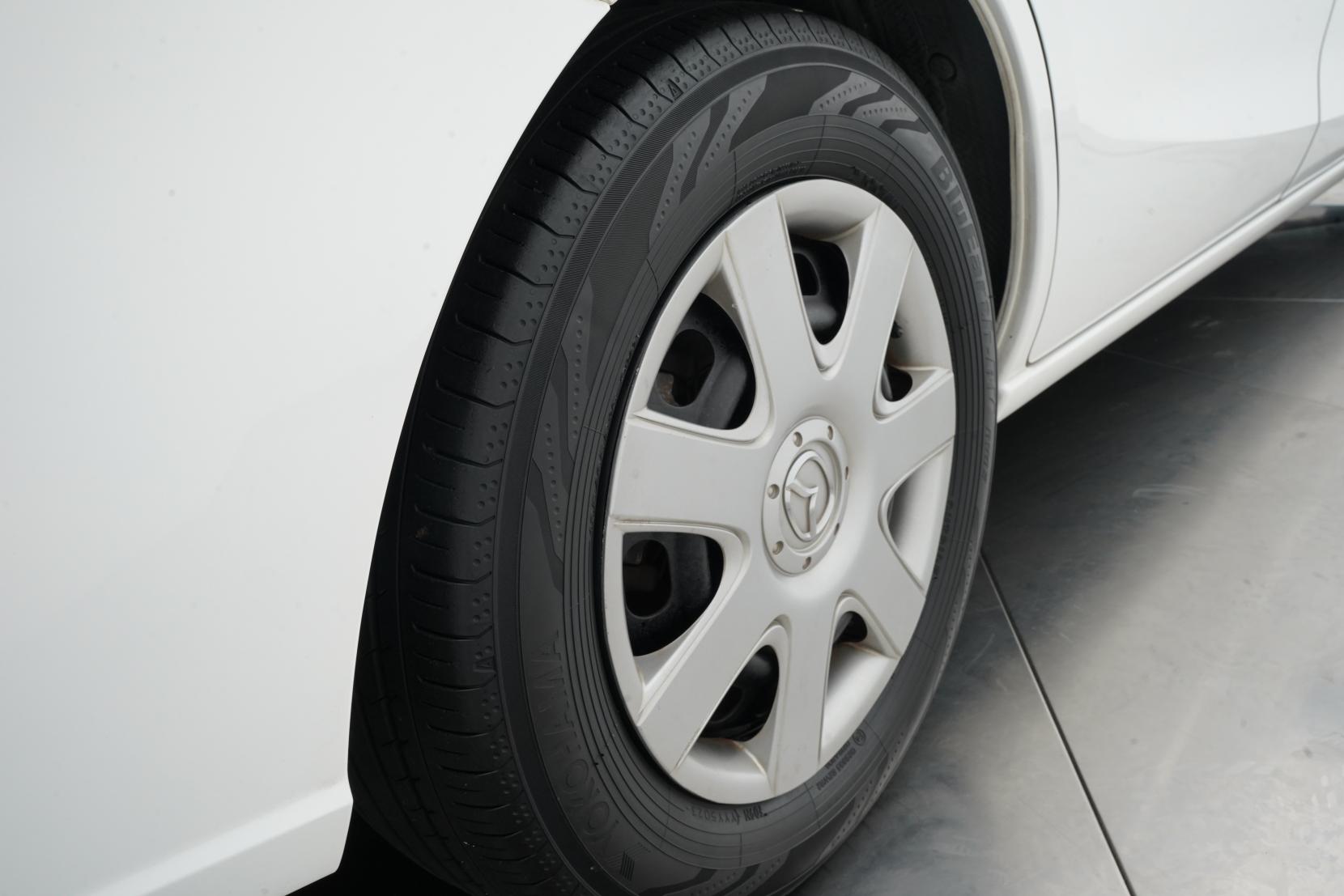 Mazda Premacy 2.0 20C- SKYACTIVE