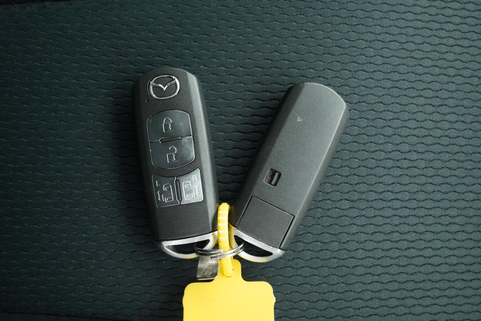 Mazda Premacy 2.0 20C- SKYACTIVE