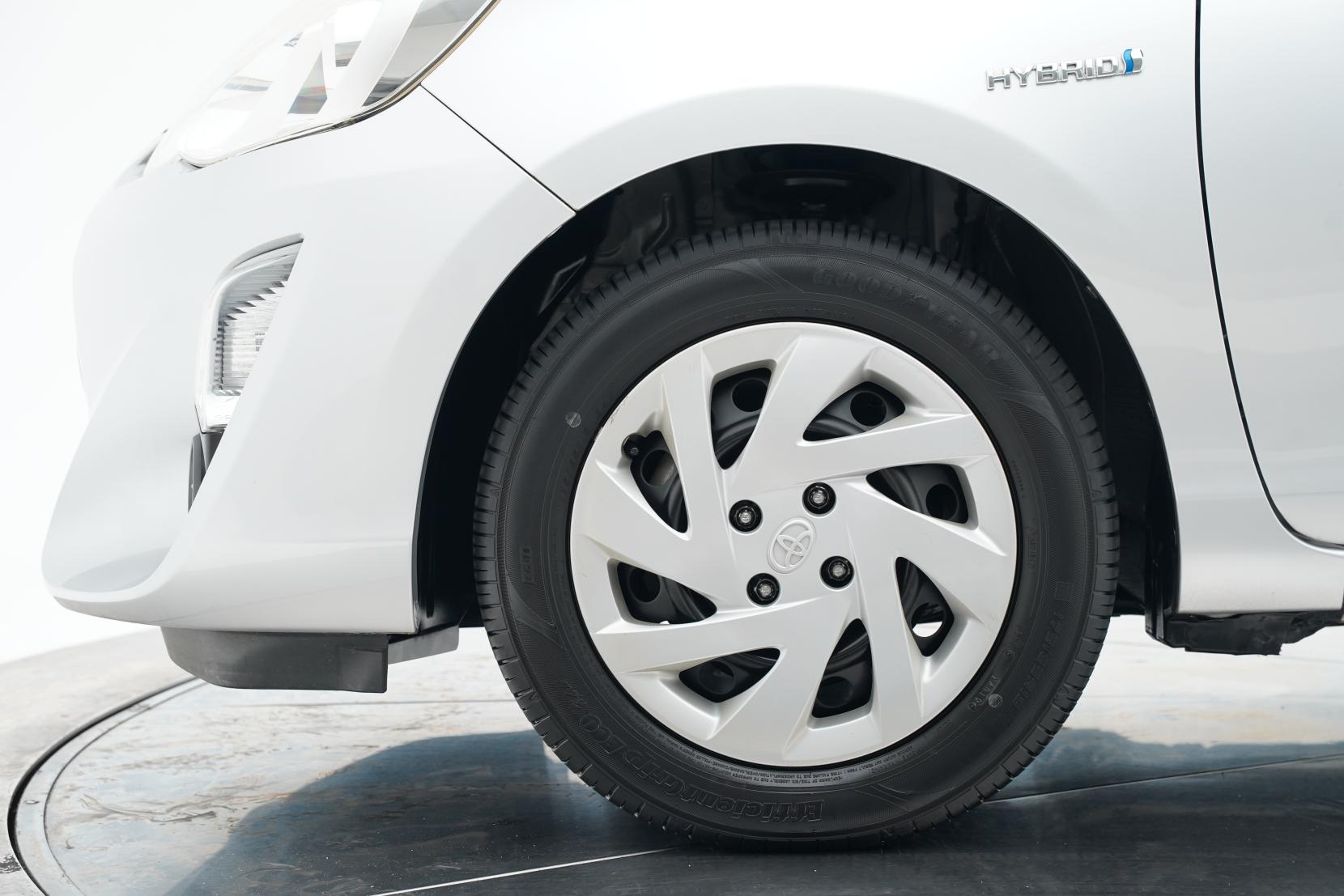 Toyota Aqua 1.5 S Push Start