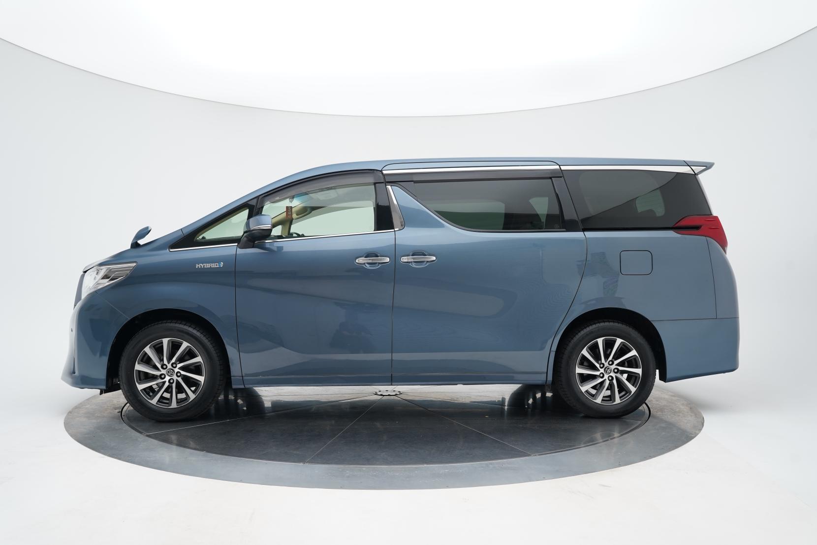 Toyota Alphard 2.5 HYBRID X Disablity 4WD