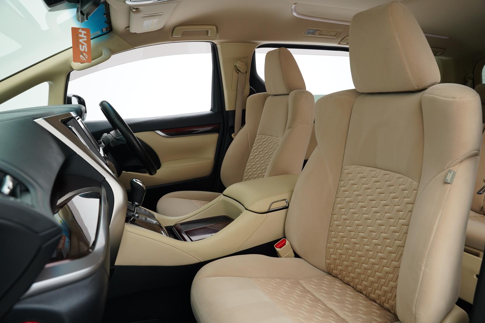 Toyota Alphard 2.5 HYBRID X Disablity 4WD