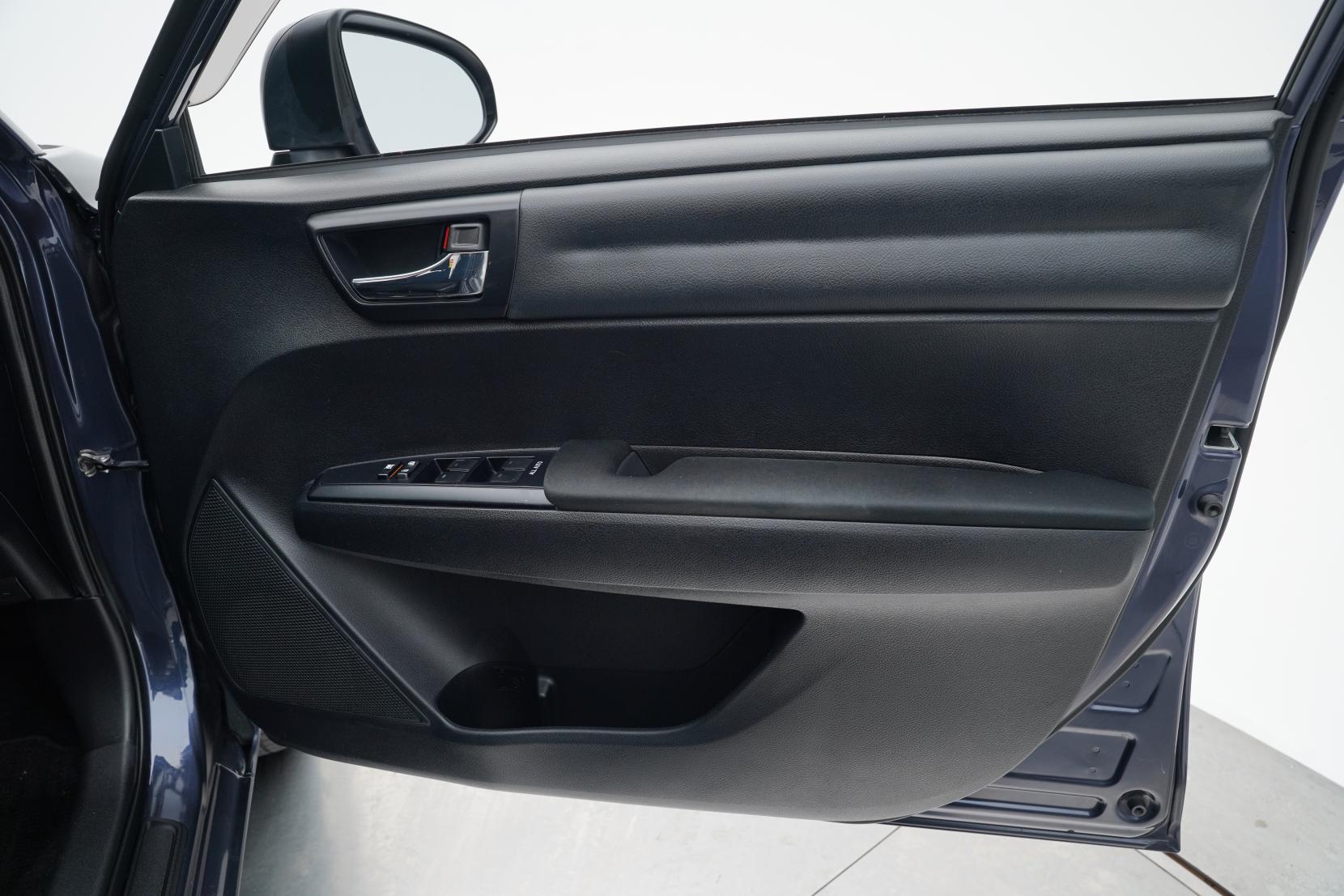 Toyota Corolla 1.5 Fielder Hybrid G 8SRS