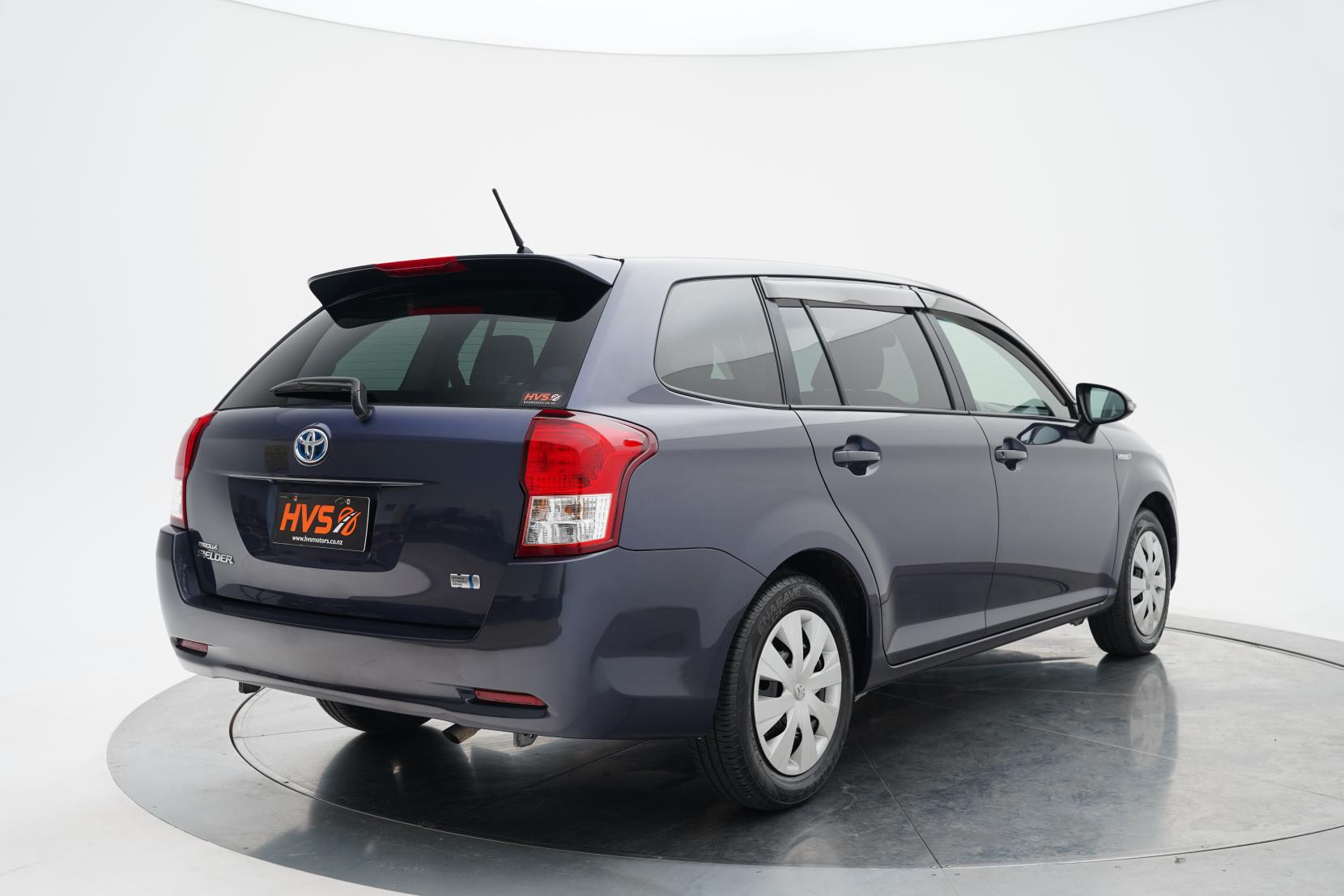 Toyota Corolla 1.5 Fielder Hybrid G 8SRS