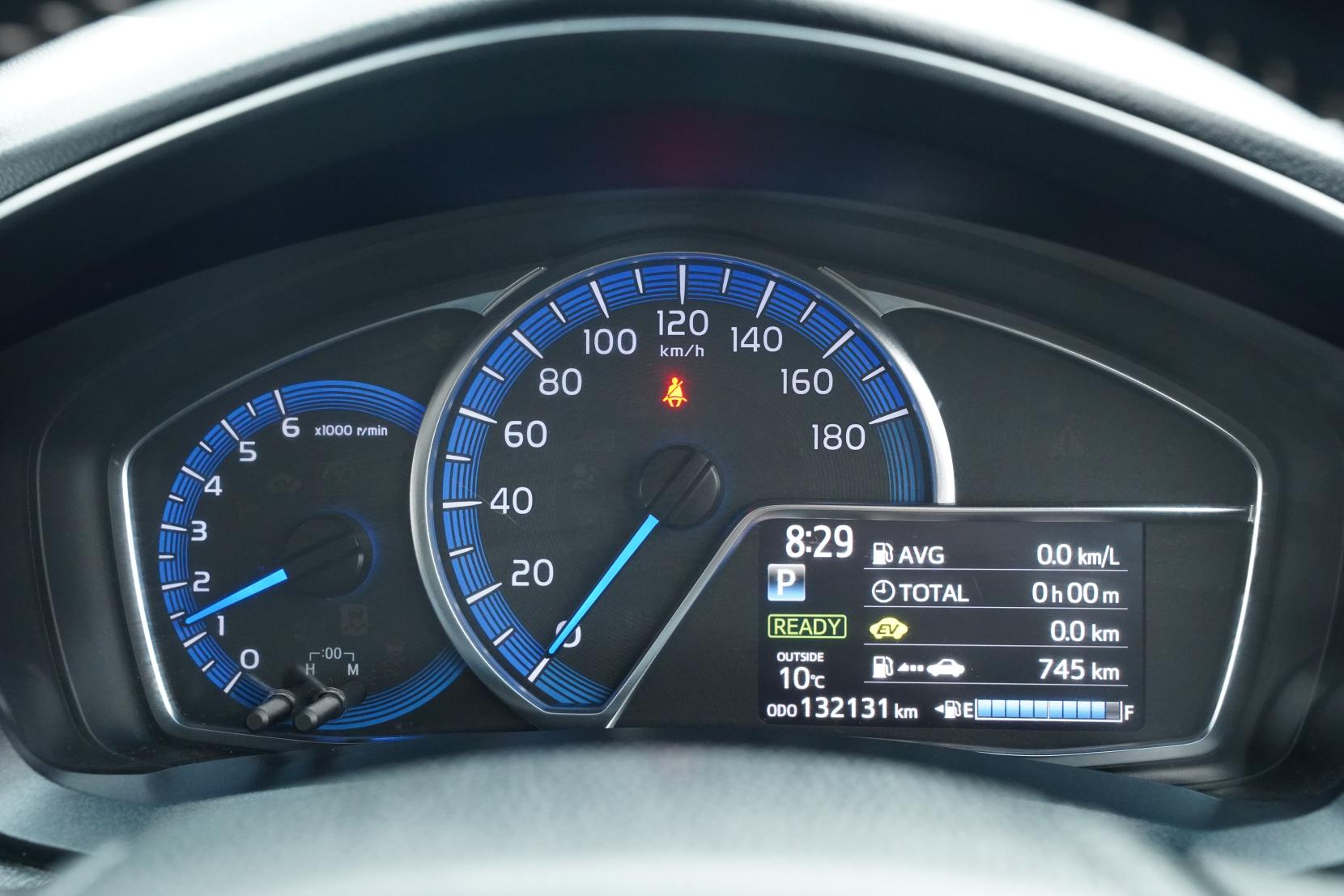 Toyota Corolla 1.5 Fielder Hybrid G 8SRS