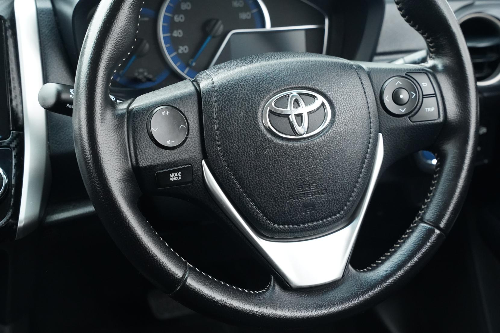 Toyota Corolla 1.5 Fielder Hybrid G 8SRS