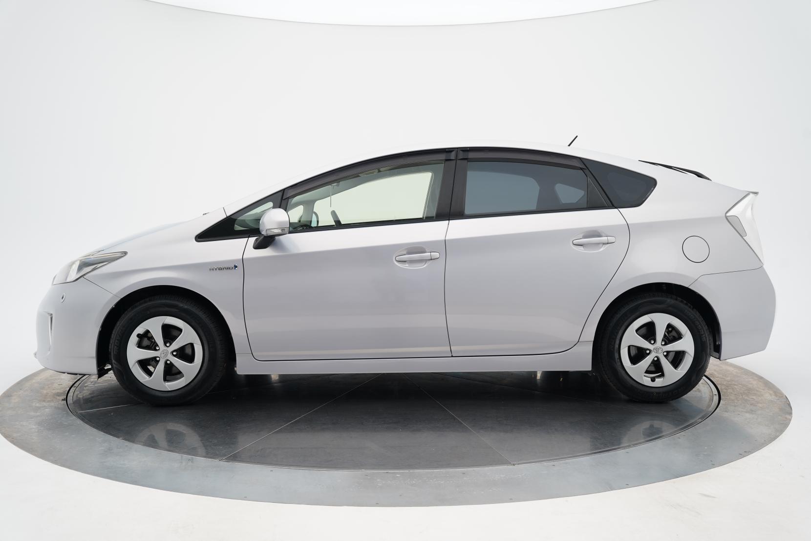 Toyota Prius Hybrid S