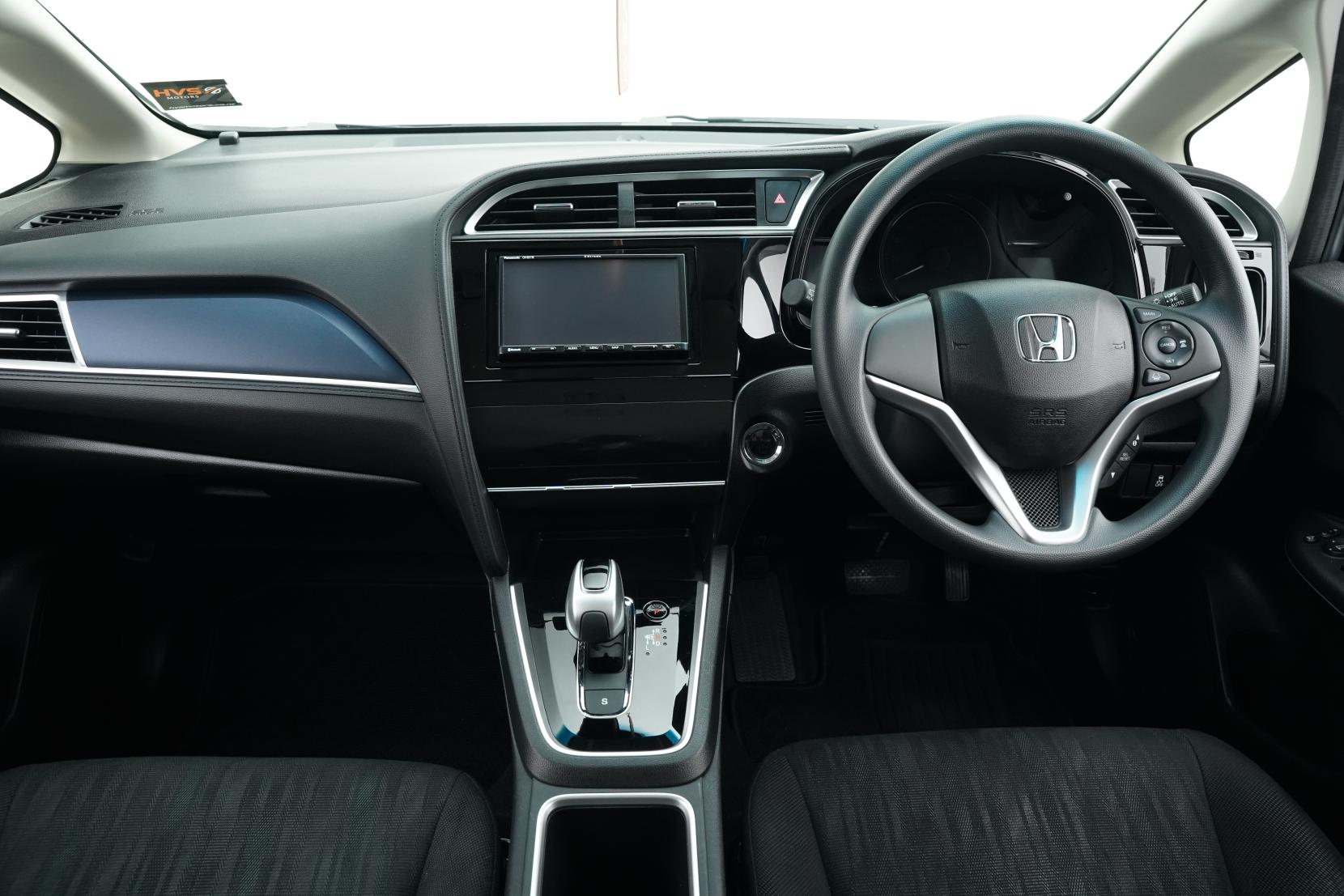 Honda Fit Shuttle 1.5 HYBRID HONDA SENSING