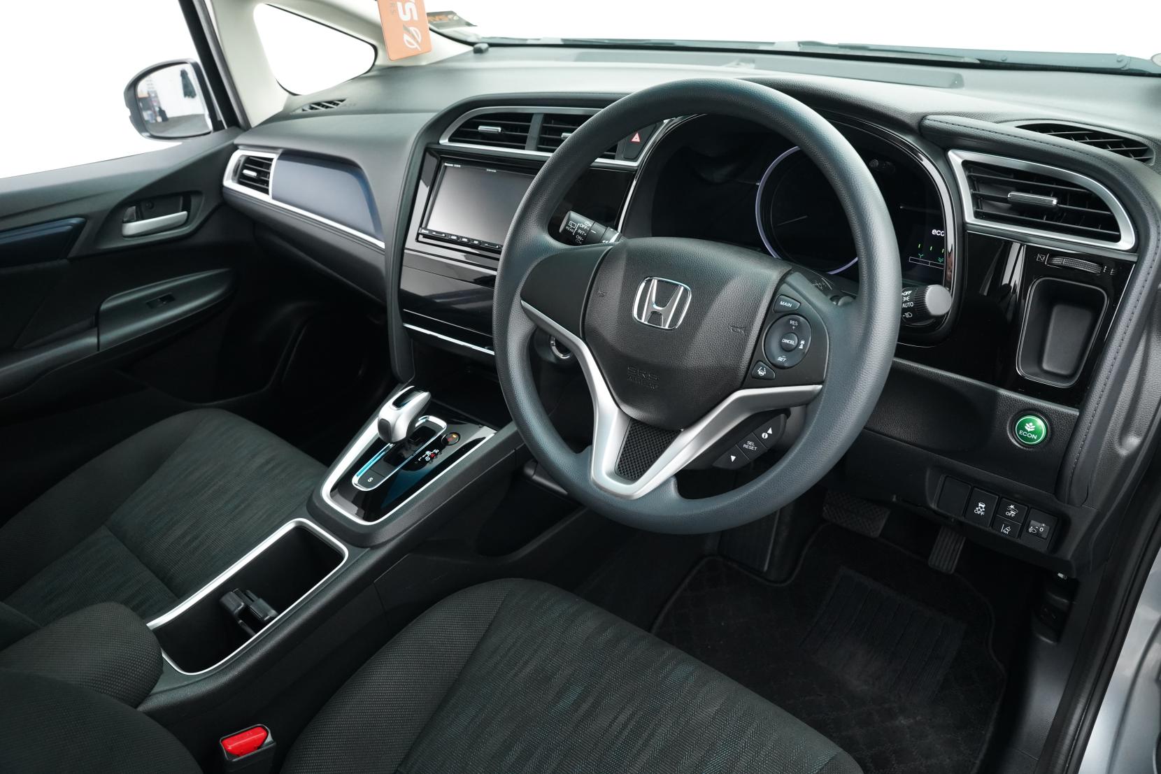 Honda Fit Shuttle 1.5 HYBRID HONDA SENSING