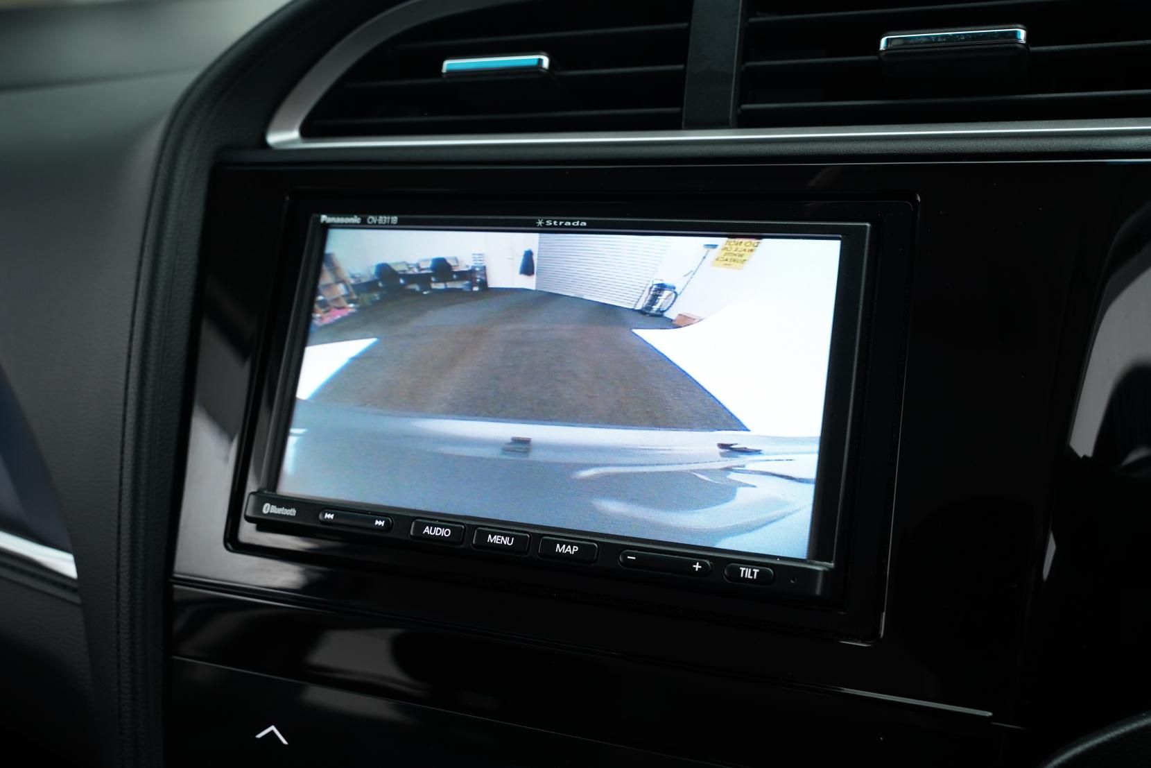 Honda Fit Shuttle 1.5 HYBRID HONDA SENSING