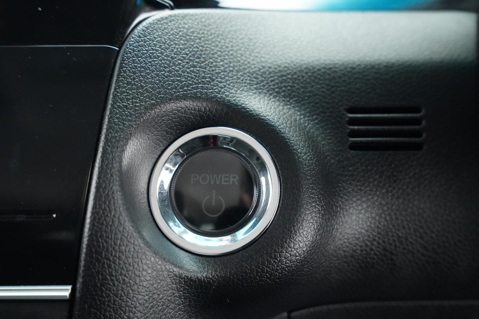 Honda Fit Shuttle 1.5 HYBRID HONDA SENSING