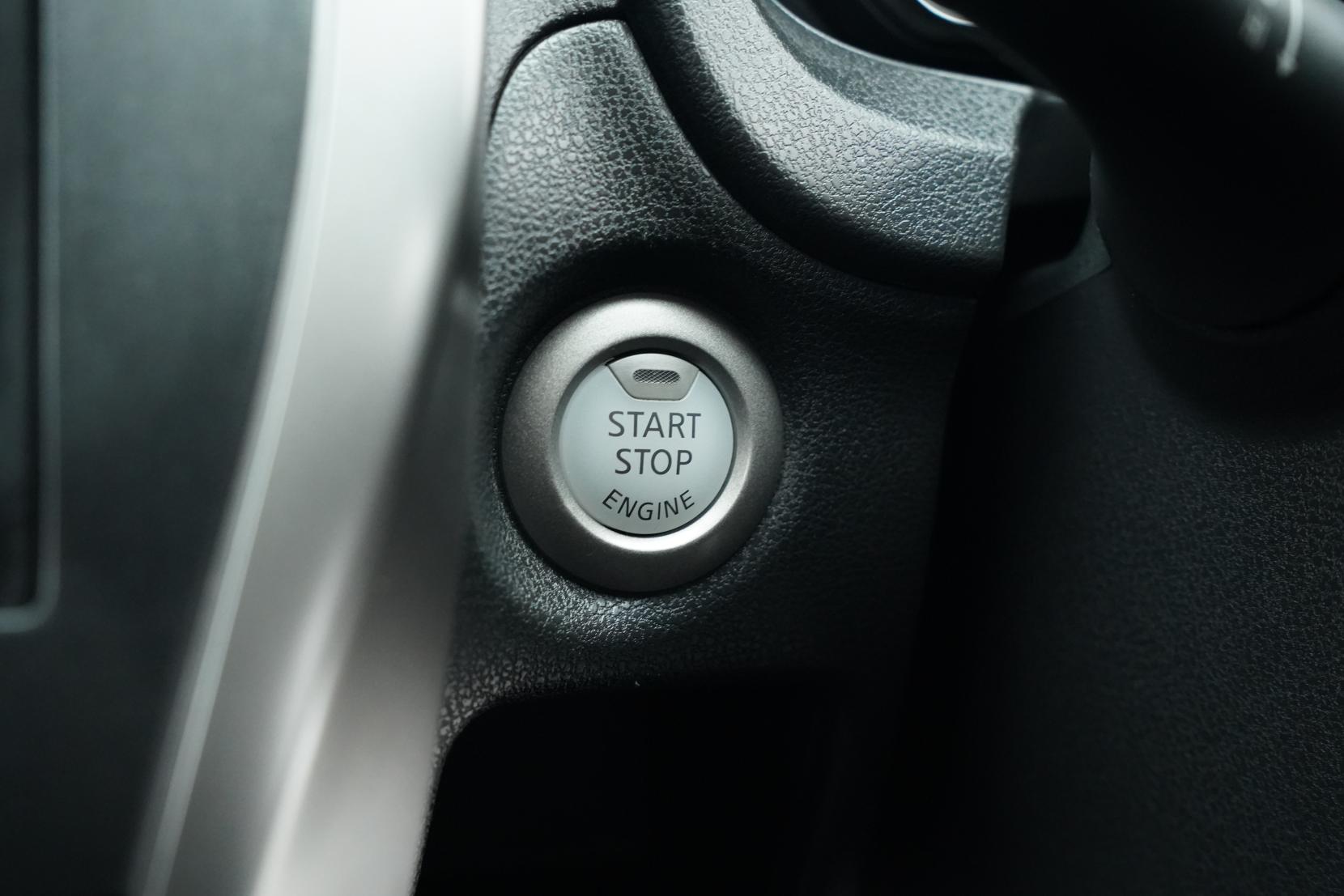 Nissan Note (2004–present) 1.2 X