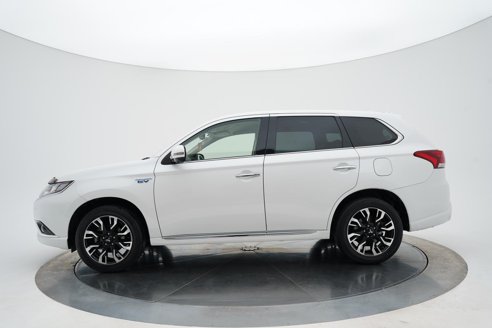 Mitsubishi Outlander 2.4 PHEV PHEV 4WD G