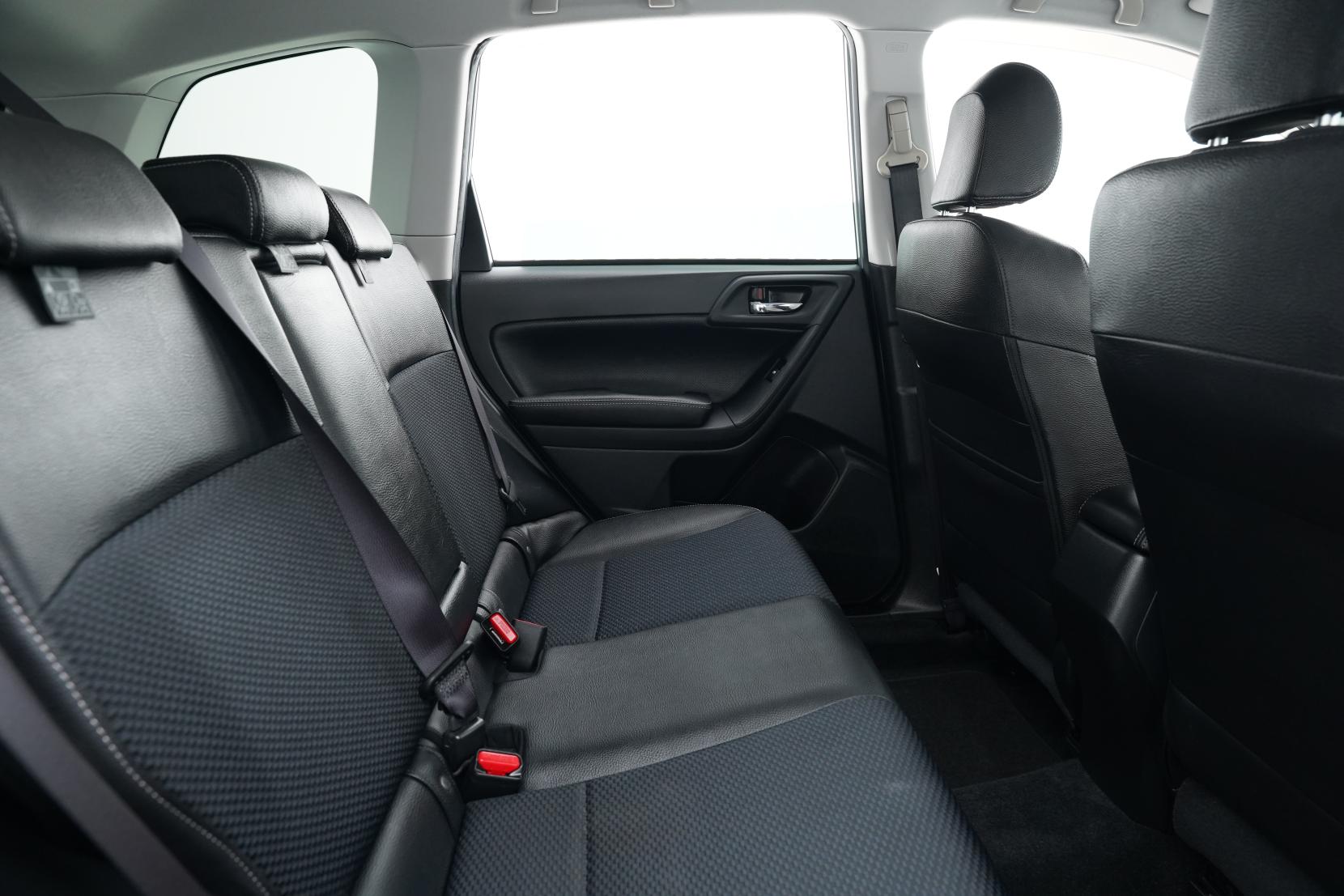 Subaru Forester 2.0 4WD 2.0XT EYESIGHT