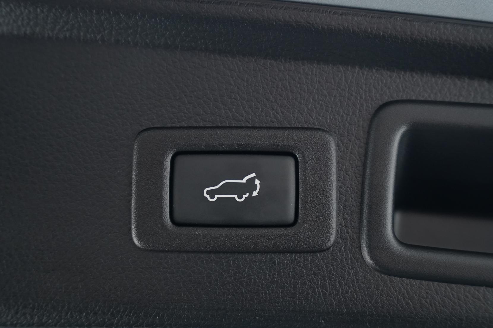 Subaru Forester 2.0 4WD 2.0XT EYESIGHT