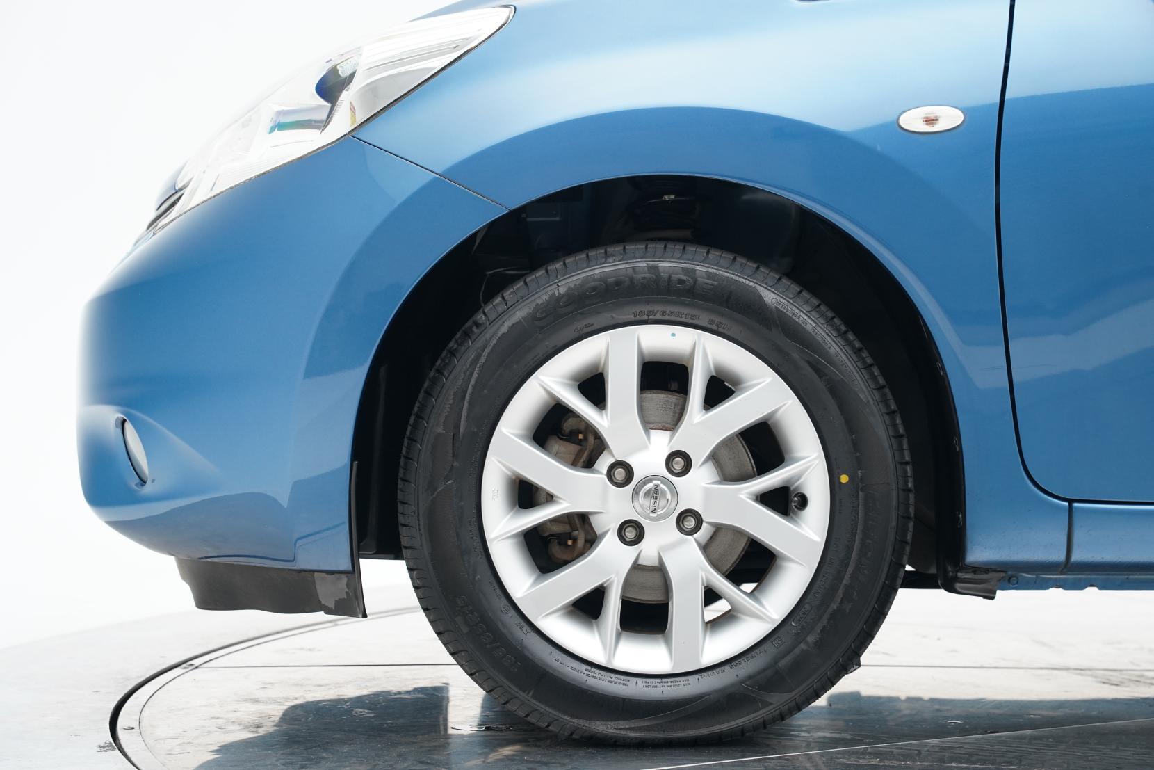 Nissan Note (2004–present) 1.2 MEDALIST EMERGENCY BRAKE PACKAGE