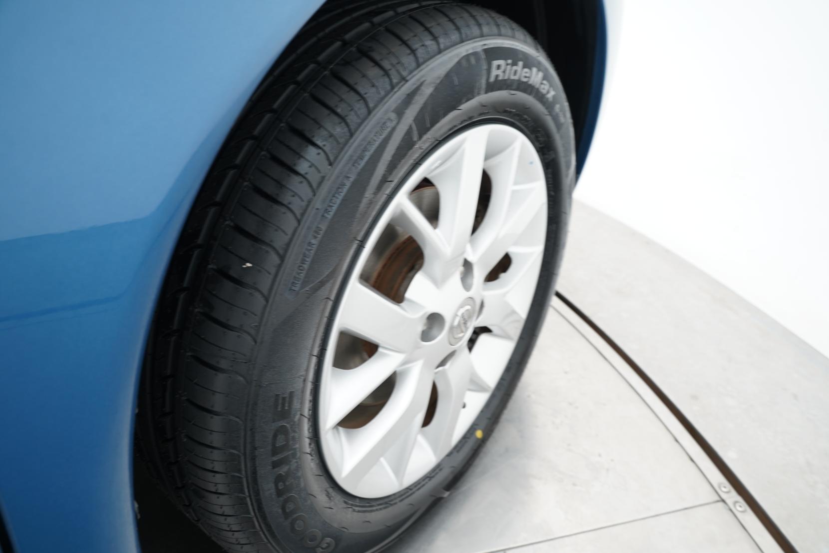 Nissan Note (2004–present) 1.2 MEDALIST EMERGENCY BRAKE PACKAGE