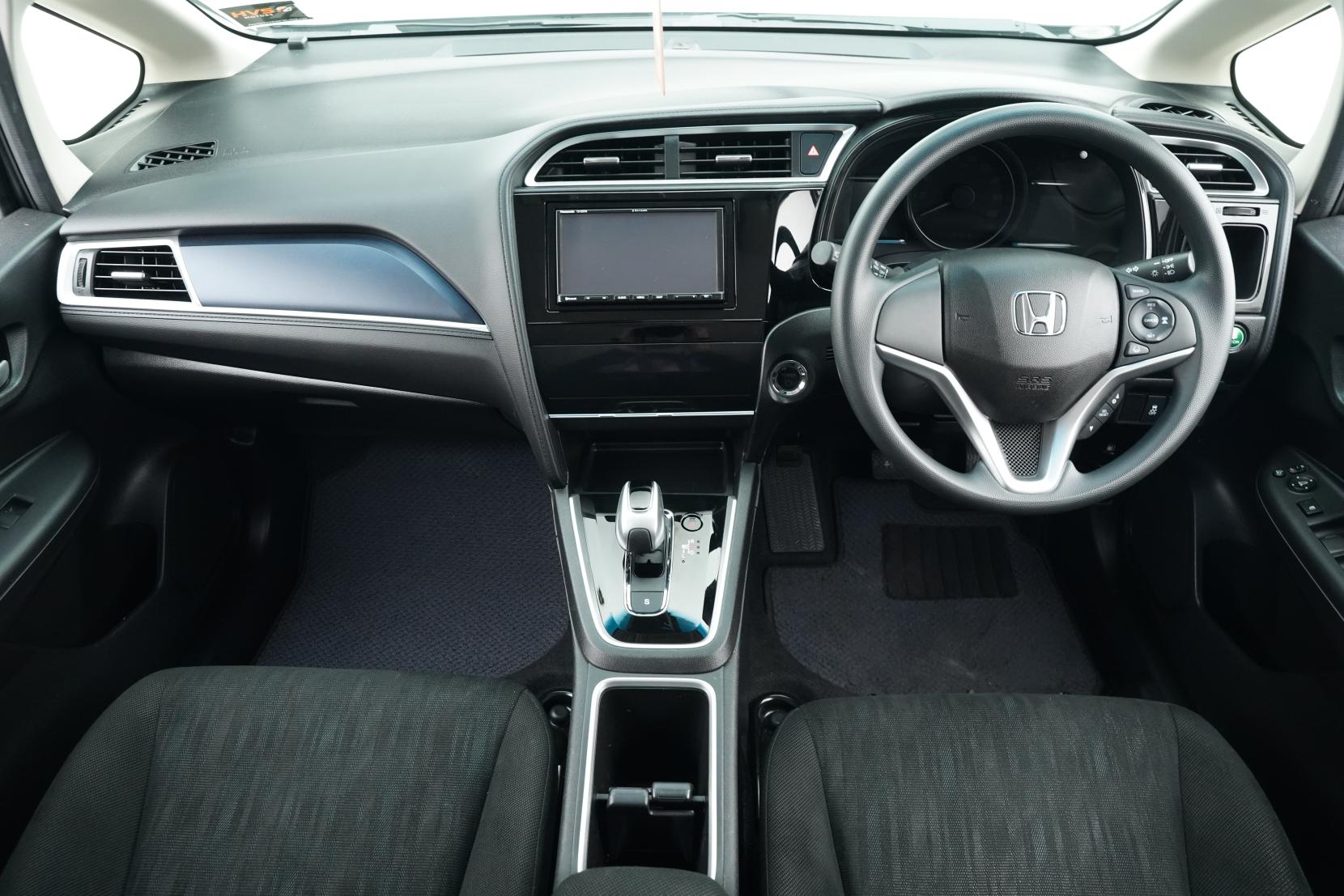 Honda Shuttle 1.5 HYBRID HONDA SENSING