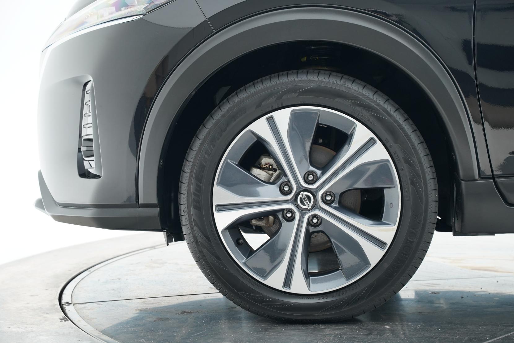 Nissan Kicks X E-Power Hybrid