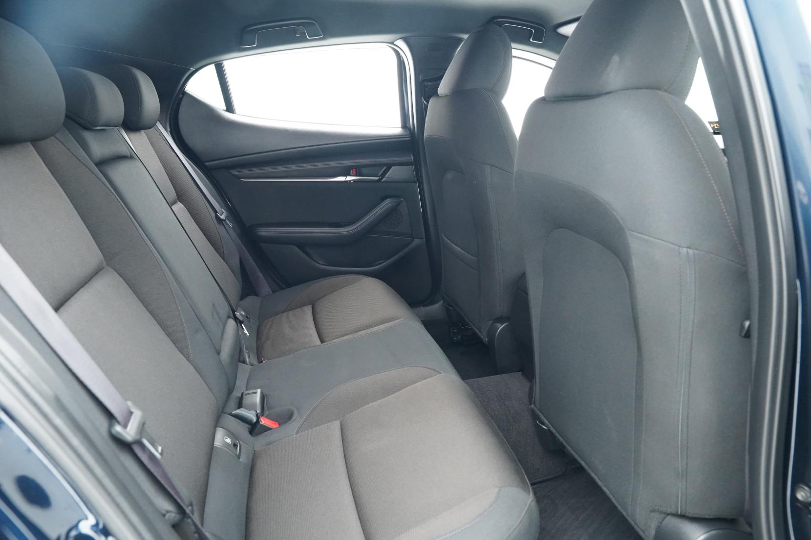 Mazda 3 2.0 Fastback 20S Touring Selection