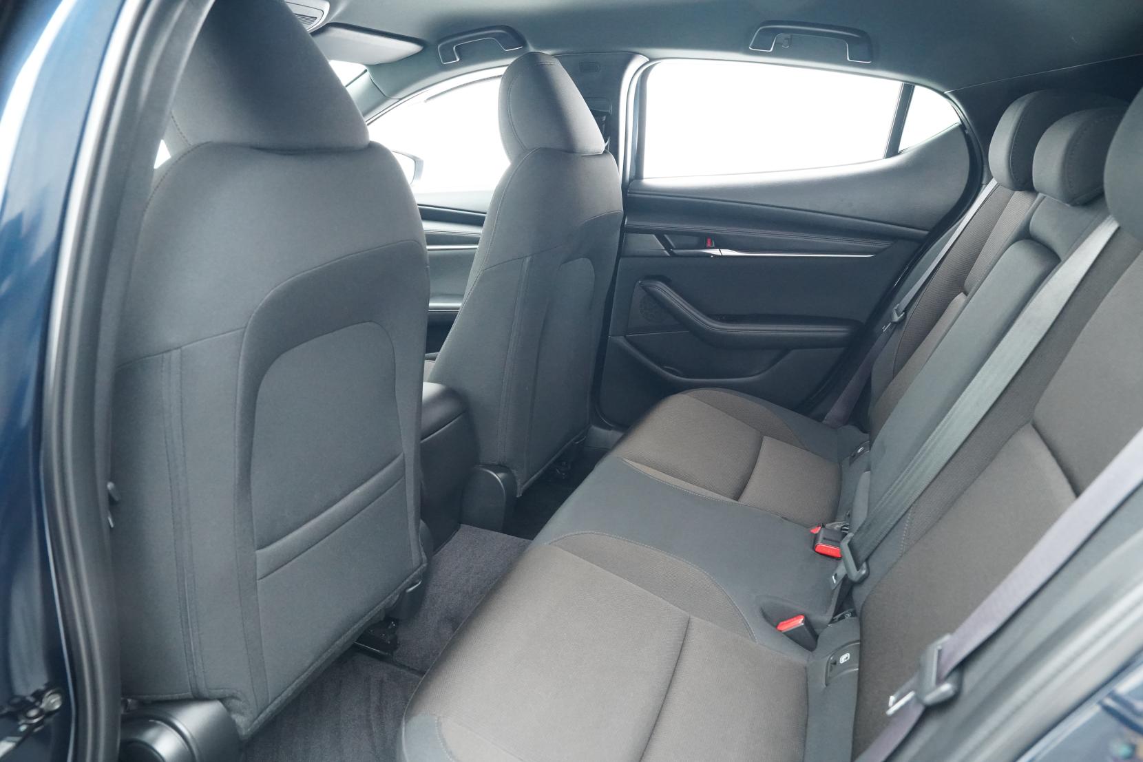 Mazda 3 2.0 Fastback 20S Touring Selection