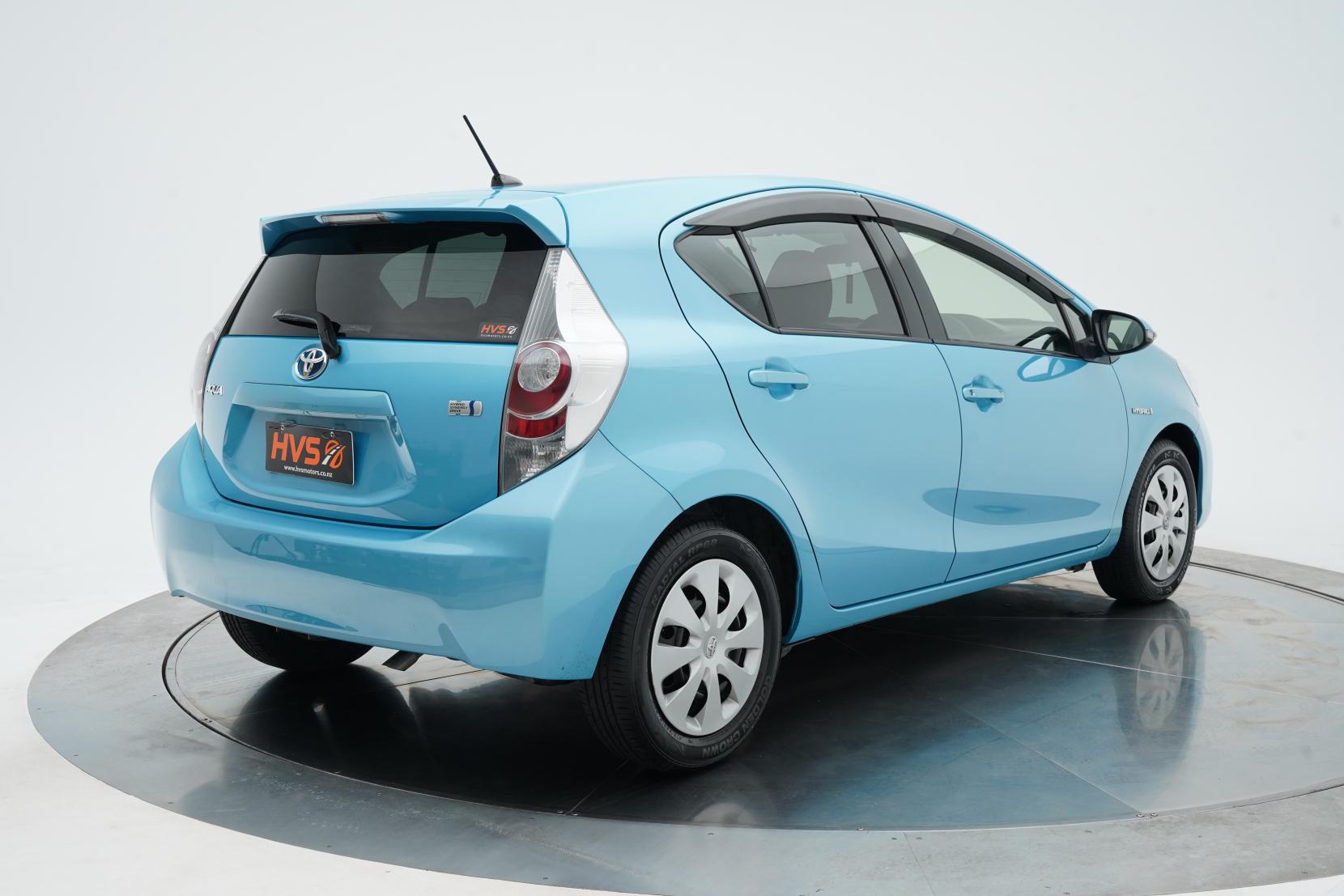 Toyota Aqua 1.5 S Push Start