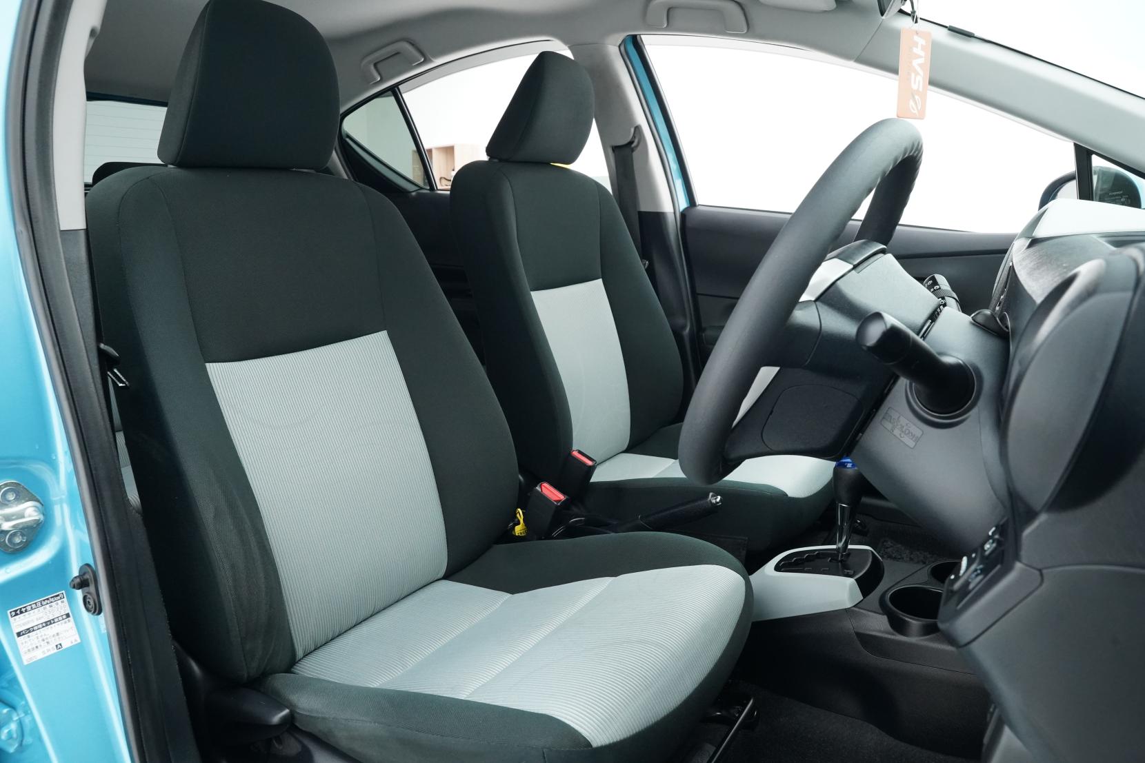 Toyota Aqua 1.5 S Push Start