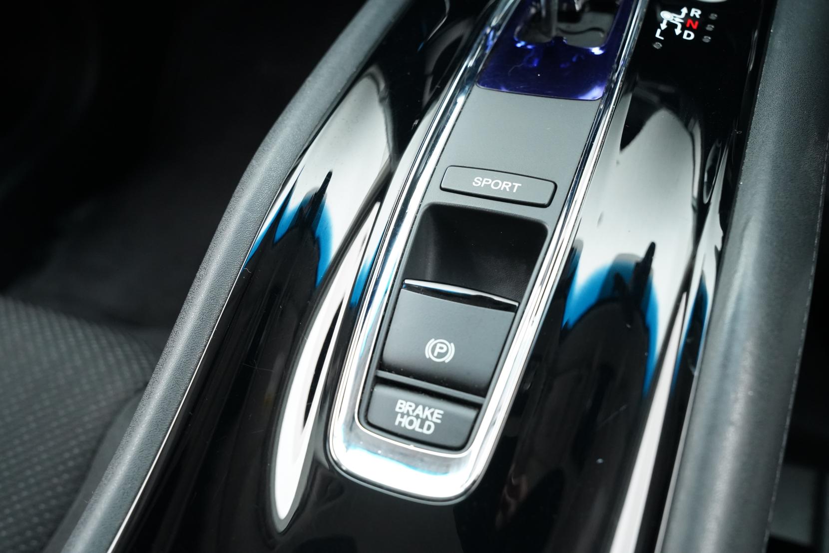 Honda Vezel 1.5 HYBRID HYBRID X