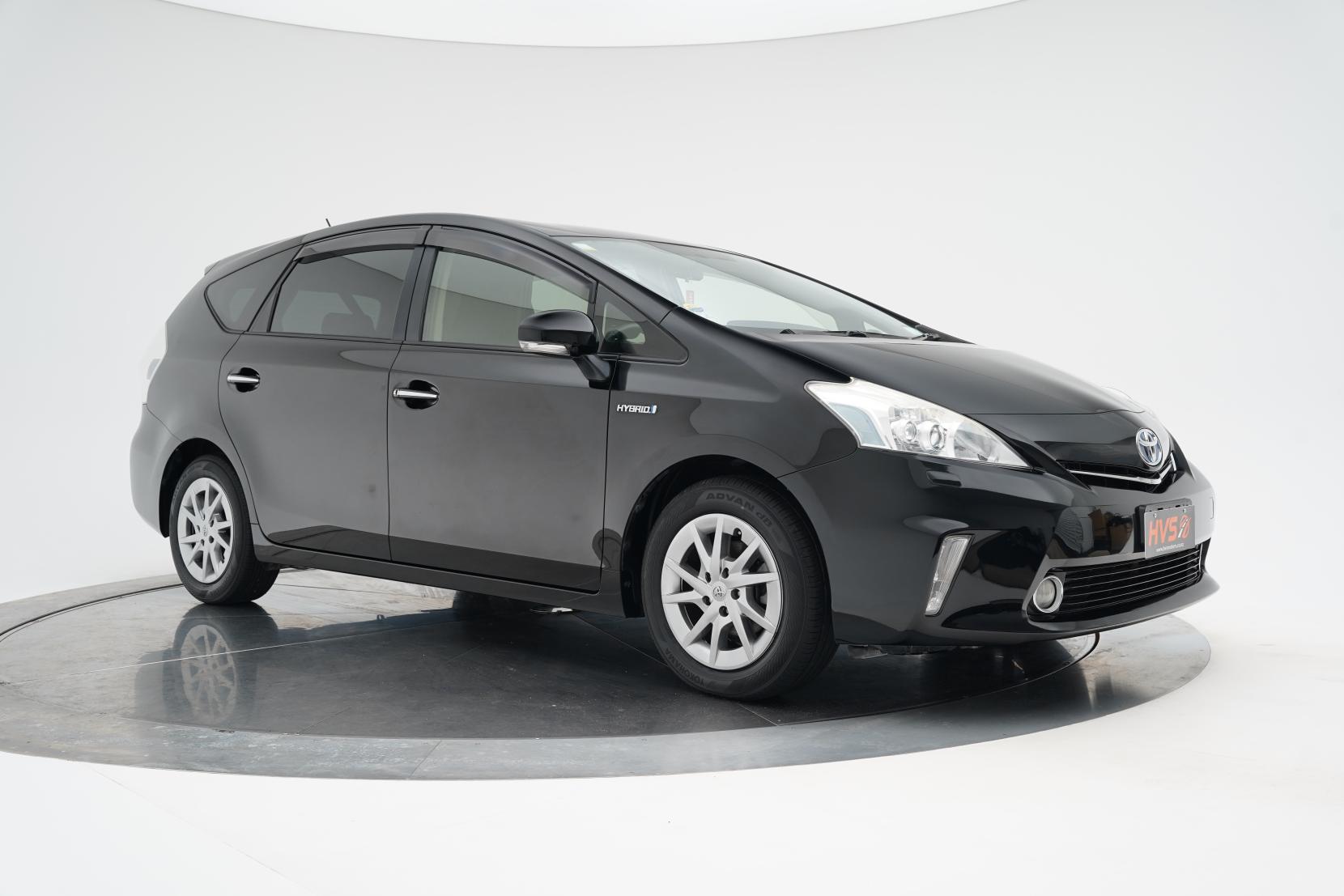 Toyota Prius Alpha S 7 Seater