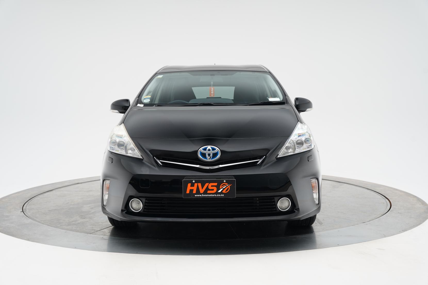 Toyota Prius Alpha S 7 Seater